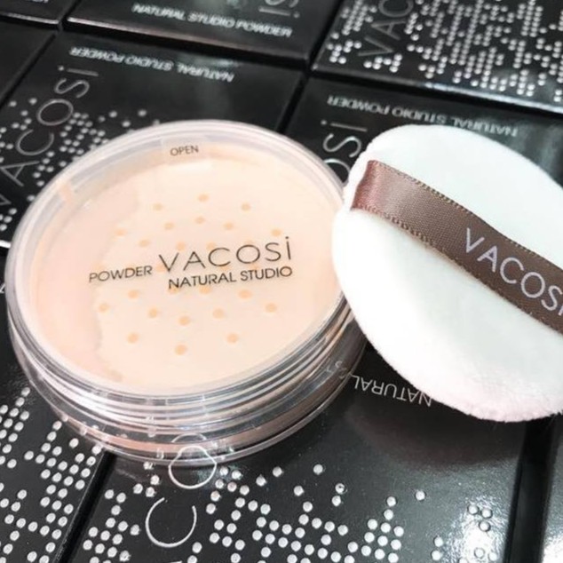 Phấn phủ siêu mịn kiềm dầu VACOSI STUDIO LOOSE POWDER (TẶNG KÈM CỌ PHỦ)