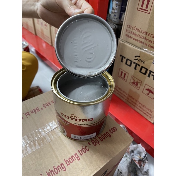Sơn dầu  toroto  màu xám cực đẹp ,Sơn lên gỗ  , cửa sắt 800g)