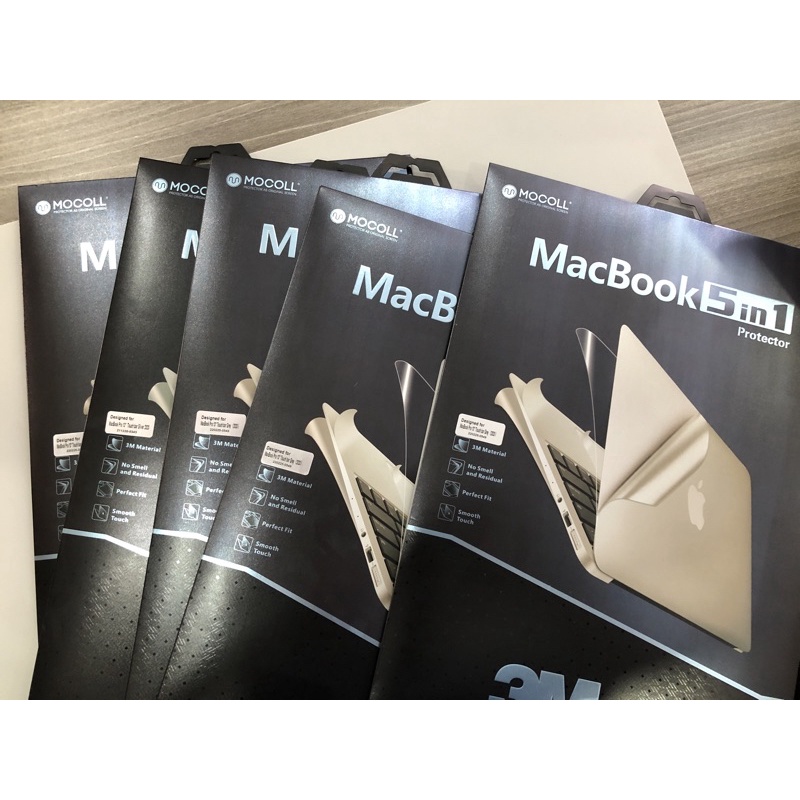 Bộ dán macbook pro m2 13inch 5in1 chính hãng mocooll