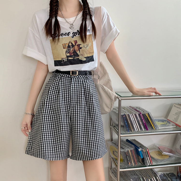 Quần Short Nữ Lưng Cao Sọc Ca Rô Xinh Xắn