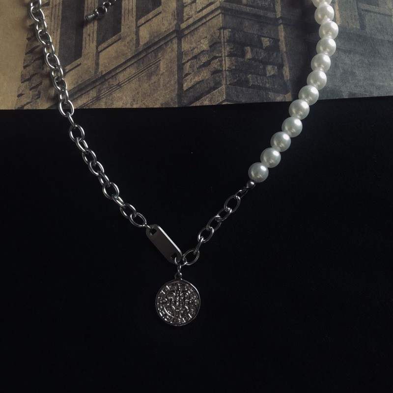 vòng cổ Mặt Hình Chân Dung Đính Ngọc Trai Giả Thời Trang Cho Nữ