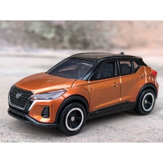 Xe mô hình tomica toyota 1:64