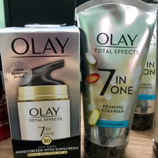 Sữa rửa mặt tạo bọt / Srucb Olay total Effects 7 in 1 Anti-aging Foaming Cleanser