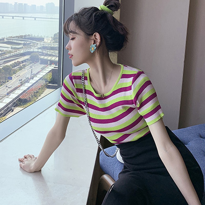 Áo Thun Nữ Tay Ngắn Kẻ Sọc Cầu Vồng