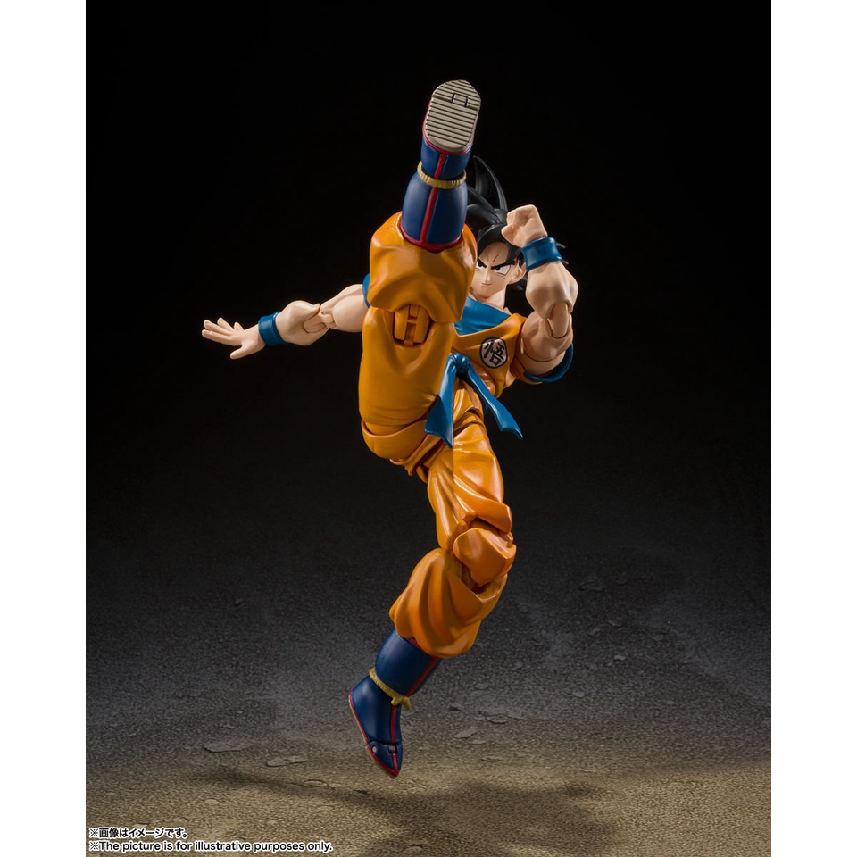 Mô hình chính hãng S.H.FIGUARTS SHF DRAGON BALL Z - SON GOKU SUPER HERO
