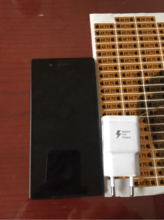 Điện thoại Sony Z5  ( Xanh, Vàng, Hồng, Đen, Đen, Trắng)