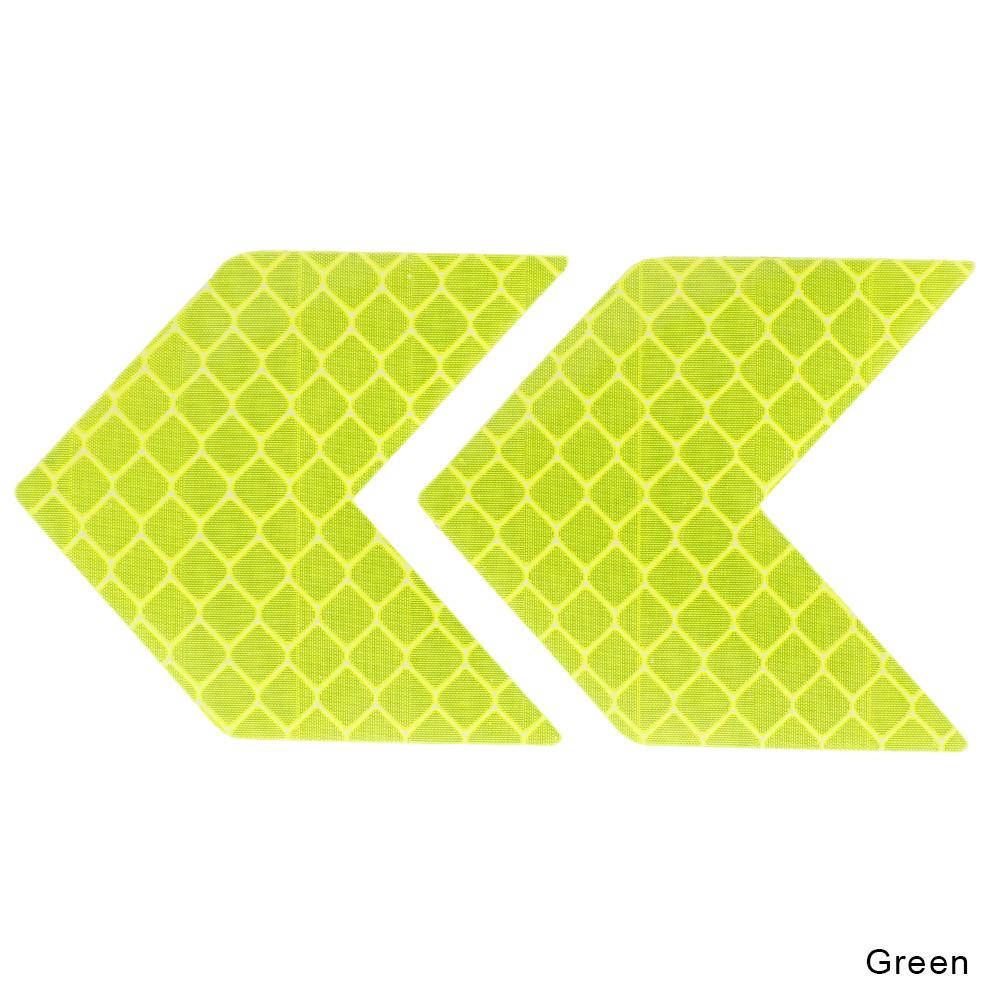 Set 2 Miếng Dán Xe Hơi Hình Mũi Tên Phản Quang Độc Đáo