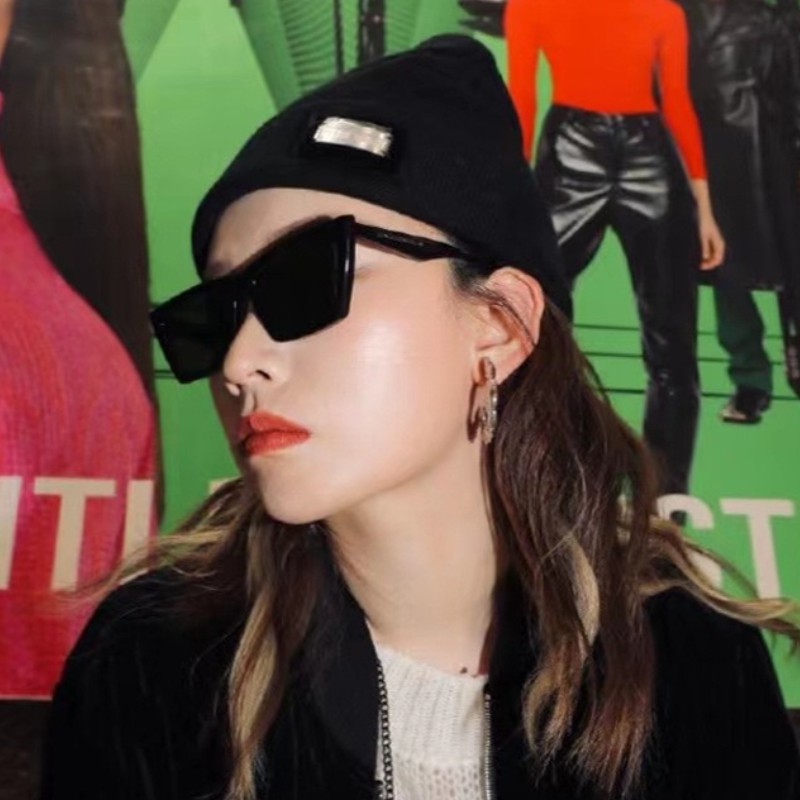 Kính mát mắt mèo thời trang Hàn Quốc 2021