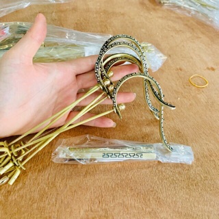 Móc Đồng Dạ Cổ Khuyên tặng 3 nẹp đồng