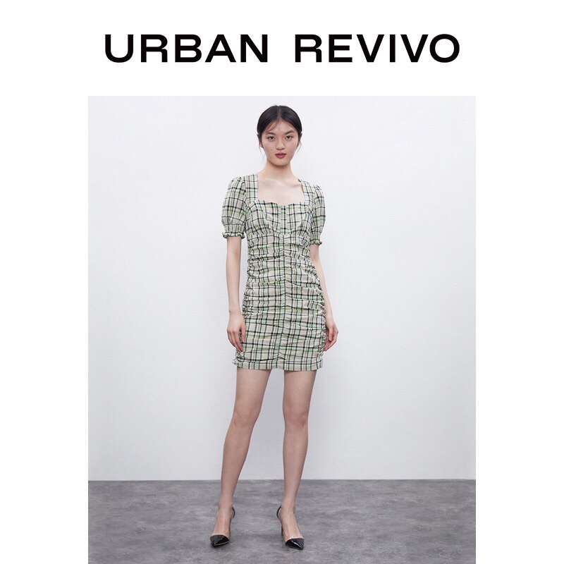 Đầm sọc dún Urban Revivo