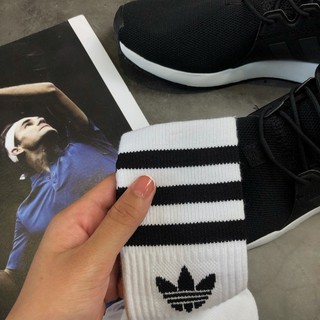 Tất cổ dài Adidas ba lá