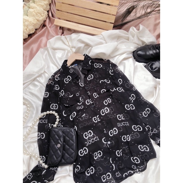 ⛔Áo Sơ Mi Gucci Voan cập bến Chất lụa sil mỏng nhẹ nhưng không hề bóng lộ nha các chị, mặc nhẹ như không mặc luôn.
