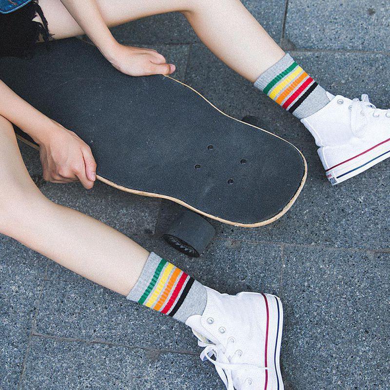 Vớ cổ cao thiết kế sọc cầu vồng sáng tạo đơn giản