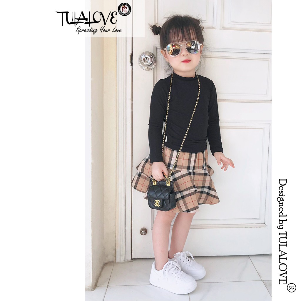 Chân Váy Kẻ Cực Sành Điệu Và Sang Chảnh Cho Bé Gái