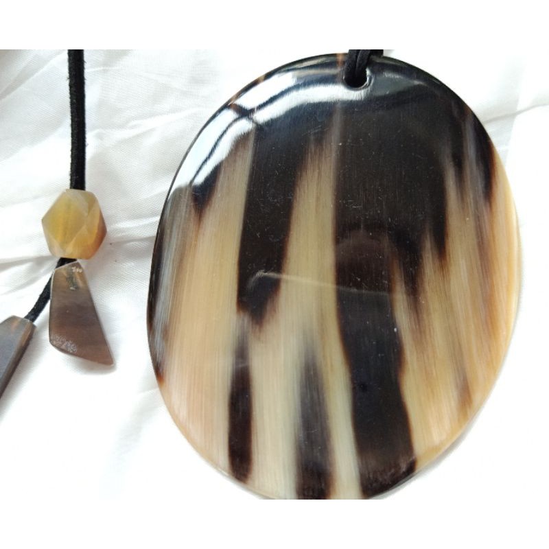 Dây chuyền sừng châu, charm bằng sừng trâu tự nhiên