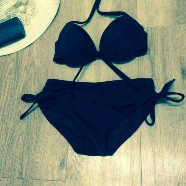 Bikini áo ngực quần cột nơ