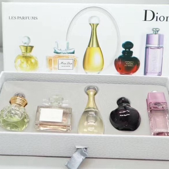 Set 5 Phụ Kiện Dior Chính Hãng 100%