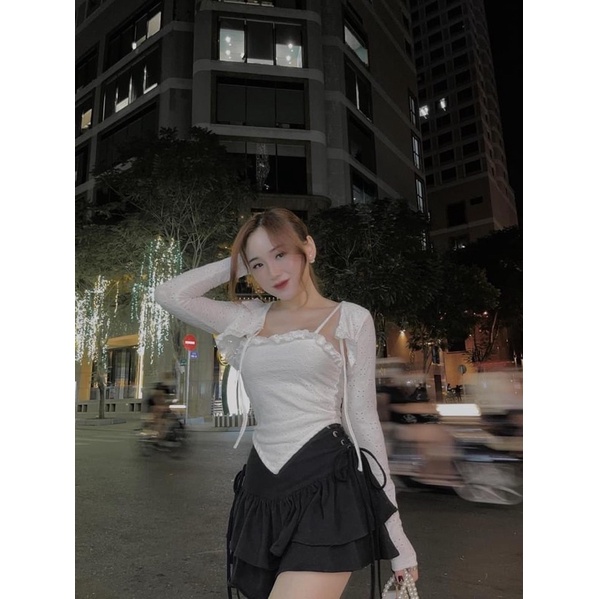 XÃ LỖ SET 2 MÓN CROP ÁO TRẮNG 2 DÂY VIỀN BÈO + KHOÁC CỘT DÂY