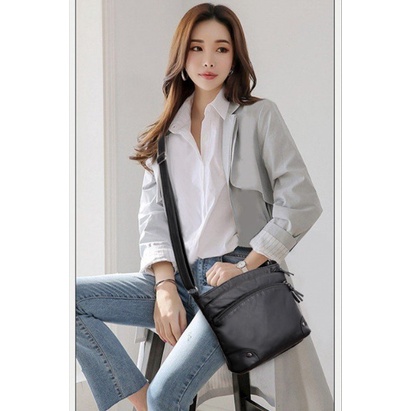 Túi đeo chéo nữ da mềm dáng vuông nhiều ngăn khóa kéo LILA DAT155