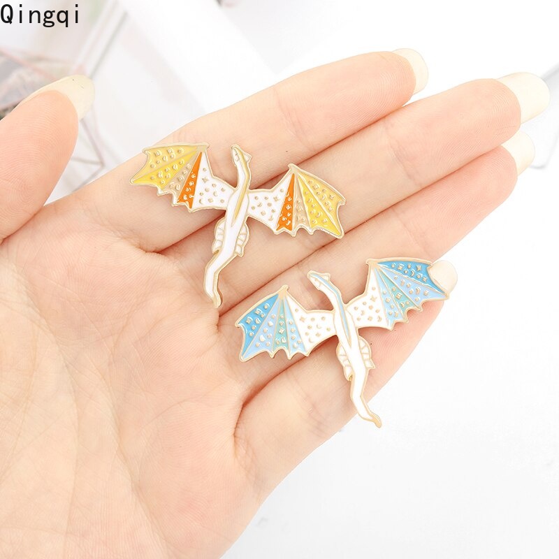 Ghim cài áo Miss Zoe hình khủng long thời trang đa dạng cho nữ