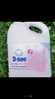 Nước giặt cho bé Dnee