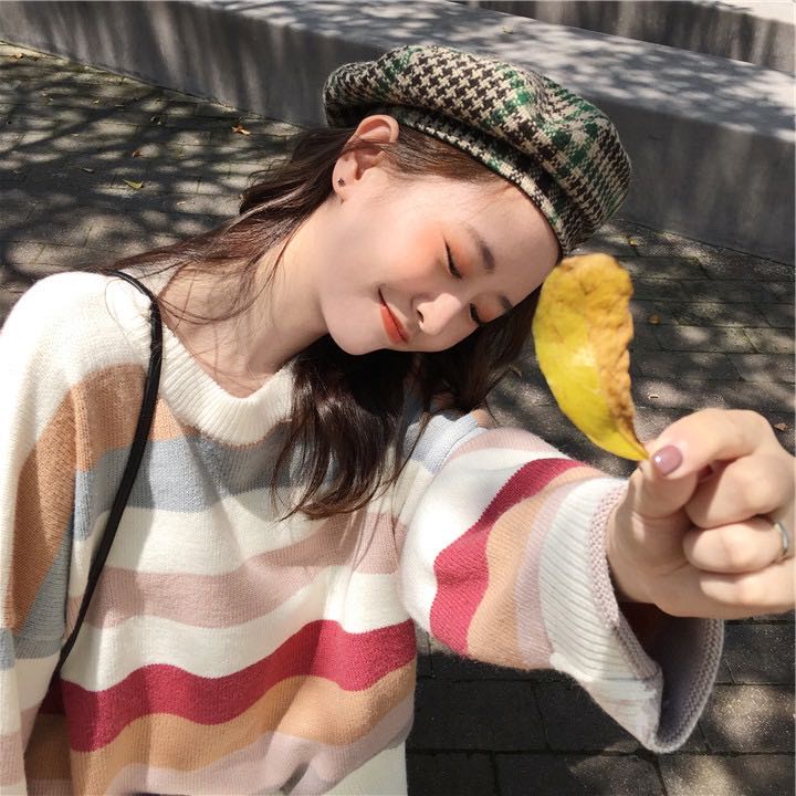 Áo sweater nữ tay dài dáng rộng kẻ sọc ngang thời trang