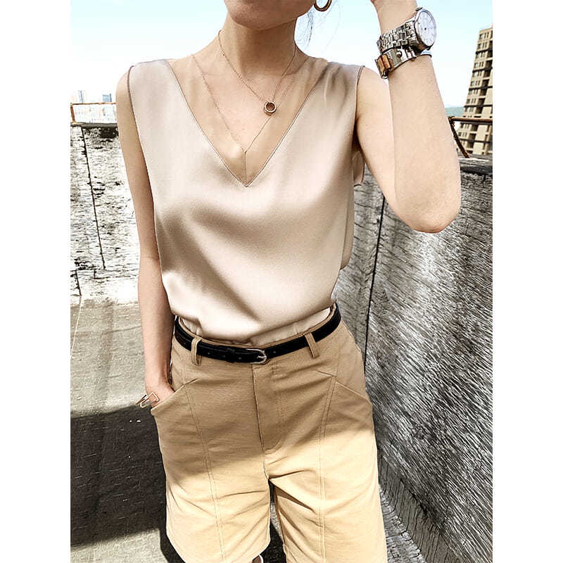 Sexy V-neck vest Satin Vest women's sleeveless loose sling spring and autumn suit with oversized top