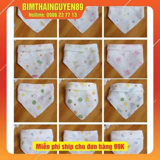 Khăn yếm tam giác xô có cúc bấm