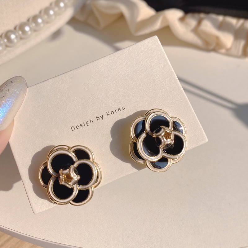 Xiaoxiang Khuyên Tai Hình Hoa Trà Phong Cách Retro Thời Trang Cao Cấp 2022