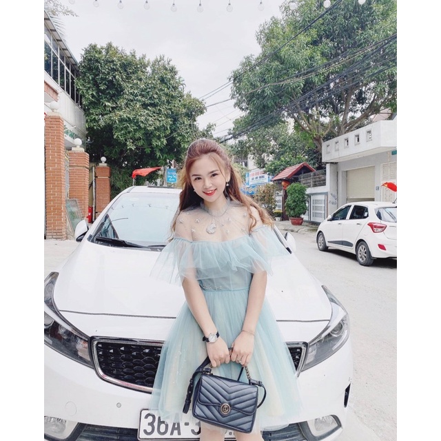 Váy Le’s Art thiết kế cao cấp pass