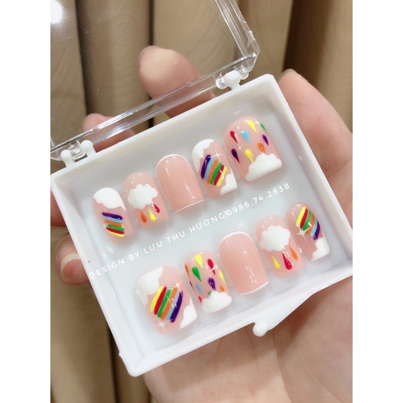 Nailbox - móng úp tay Cầu Vồng
