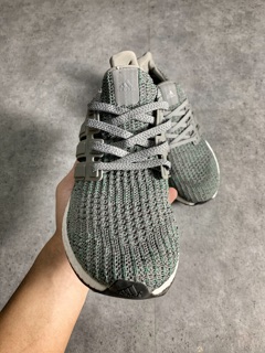 giầy thể thao ultra boost 4.0 xám