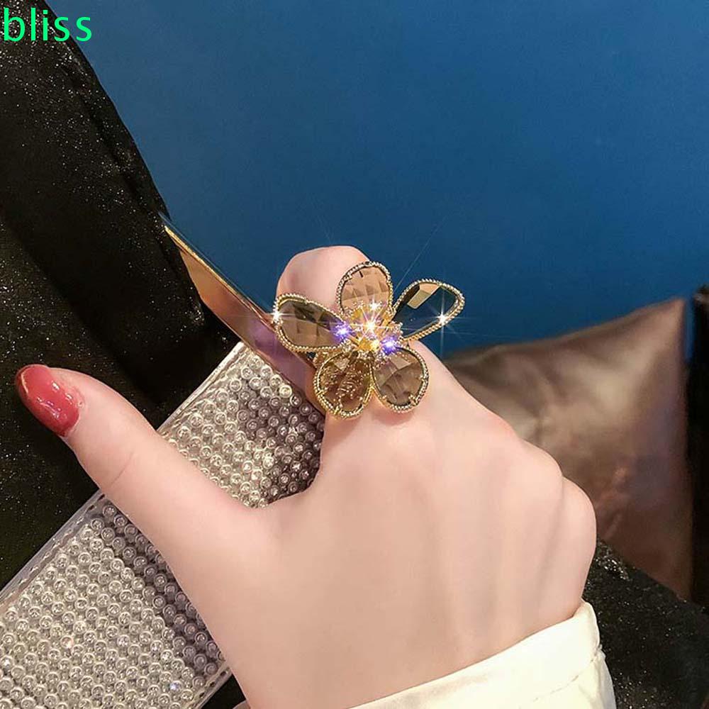 Nhẫn hở hình hoa đính đá sang trọng cho nữ