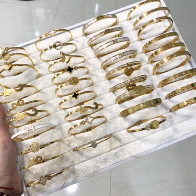 Khay đựng nhẫn, trang sức nhung cho shop