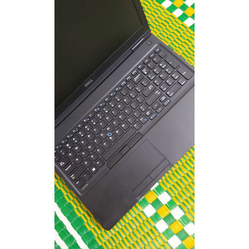 Laptop xách tay Dell Latitude 5580 màn 15.6inch cấu hìnhcore i5 6440HQ ram 8GB ssd 256 GB | BigBuy360 - bigbuy360.vn