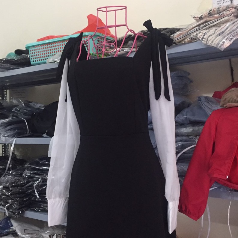 Váy cổ vuông body phối tay bèo | BigBuy360 - bigbuy360.vn