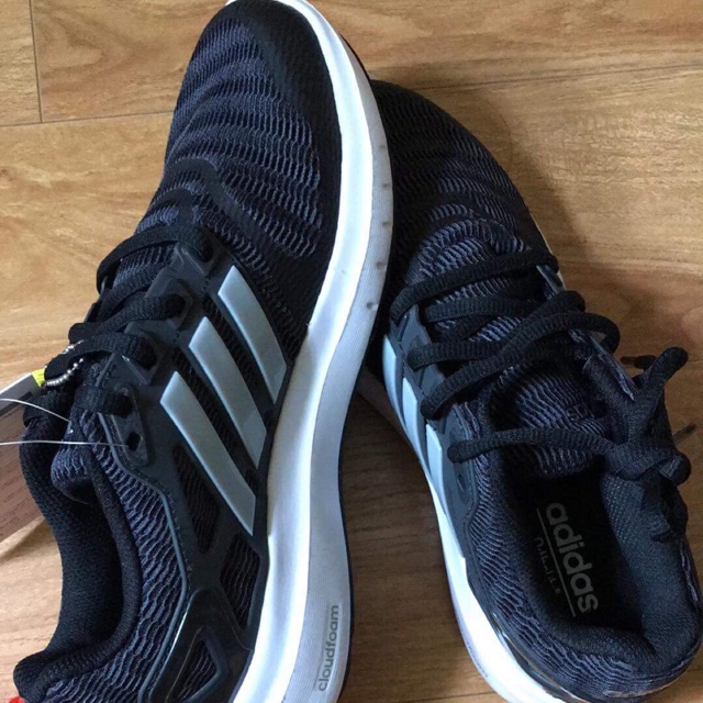 Adidas Cloud foam