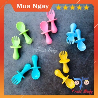 Thìa nĩa tập xúc cán ngăn có nút chặn chống hóc cho bé