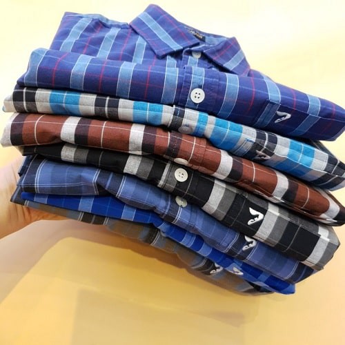 ÁO SƠ MI NAM TRUNG NIÊN VẠT NGANG MÀU ĐEN