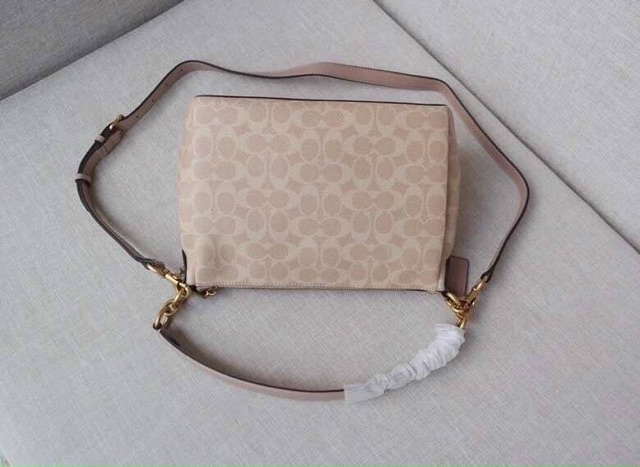 Túi xách Coach công sở mẫu mới dư xịn
