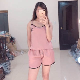 Bộ ngủ 2 dây lụa satin Victoria