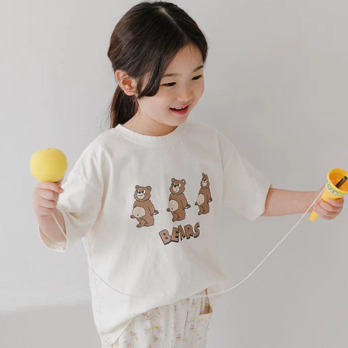Áo Thun Tay Ngắn Cổ Tròn In Hình Ba Chú Gấu Dễ Thương Thời Trang Mùa Hè Cho Bé