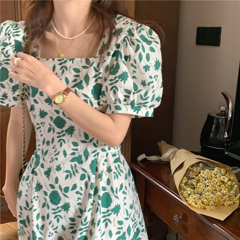 Đầm nữ IELGY dài ngang gối tay phồng cổ vuông in họa tiết hoa