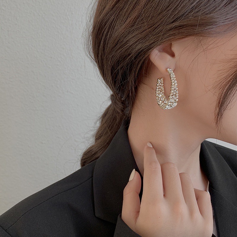 Bông Tai Nữ Hàn Quốc Hình Tròn Khuyết Đính Đá Siêu Đẹp Mainia Shop