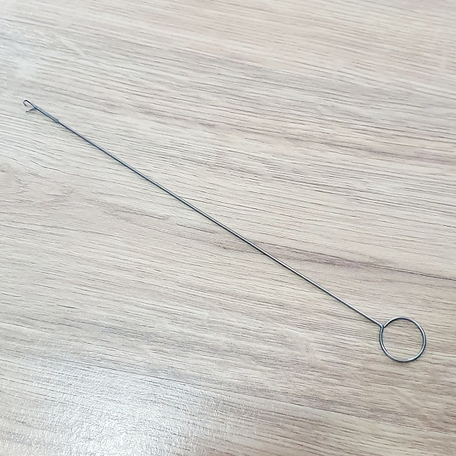 Cây Lộn Dây Vải Trong May Vá Thân Kim Loại Liền Khối Đầu Móc Khóa Động Giữ Vải Chuyên Dụng Chiều Dài 26,5 cm