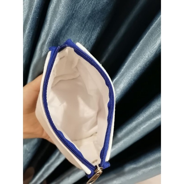 VÍ TRANG ĐIỂM NESTEA