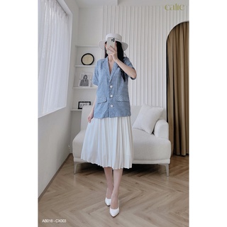Áo blazer kẻ tay cộc basic cổ V dáng dứng Calie AB018