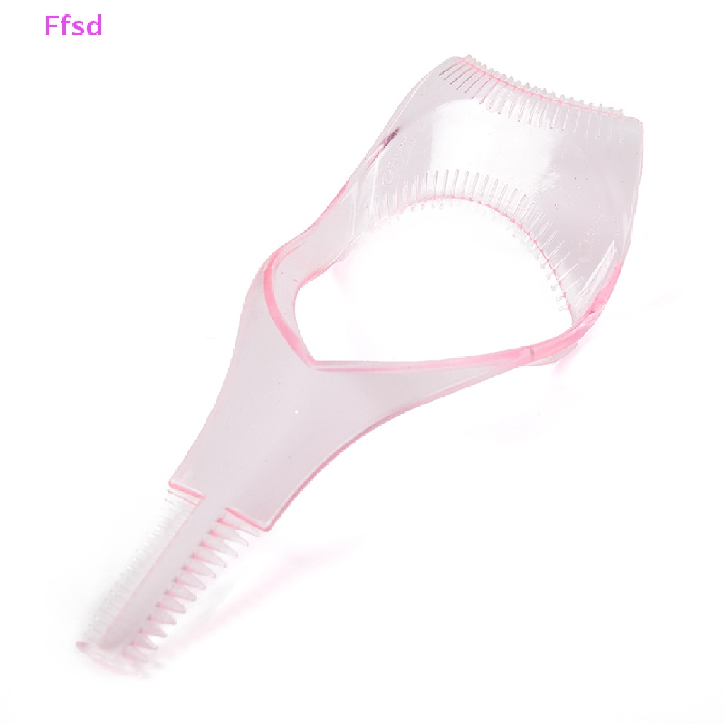 Set 2 / 3 Khuôn Nhựa Hỗ Trợ Kẻ Mắt Trang Điểm Làm Đẹp Cho Nữ