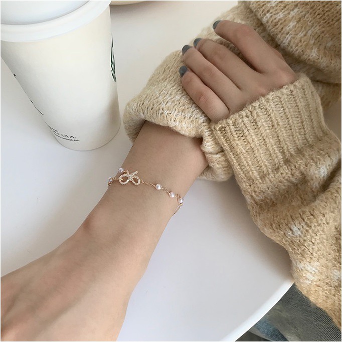 Vòng tay họa tiết nơ đính đá cưng vô đối VT49