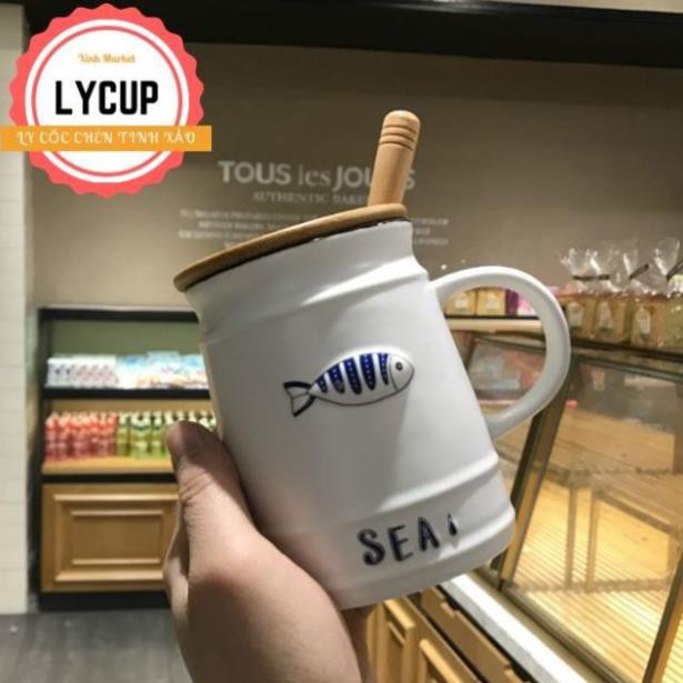 Cốc gốm sứ pha trà cà phê có nắp hoa văn đẹp kèm thìa loại 330ml